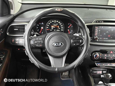 Kia Sorento — photo 13
