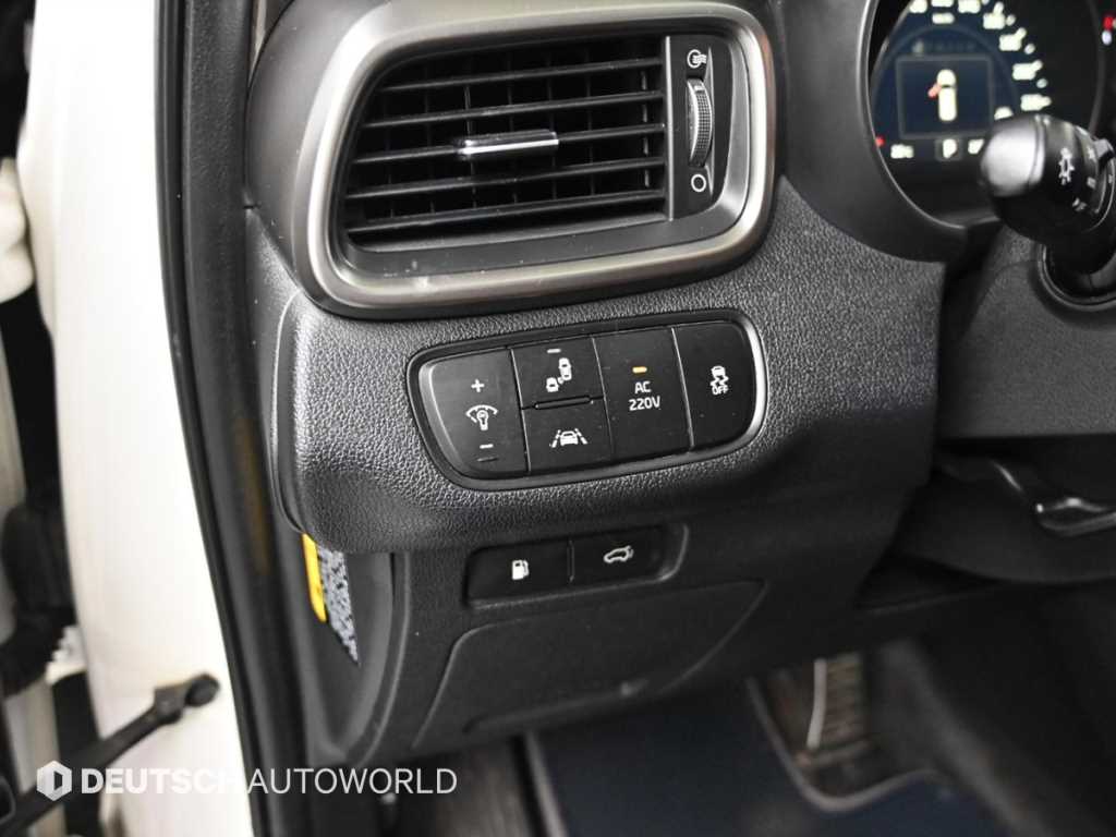 Kia Sorento — photo 17