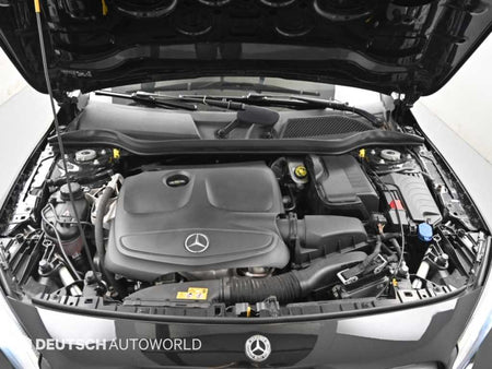 Mercedes-Benz GLA-Class — photo 06