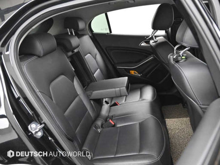 Mercedes-Benz GLA-Class — photo 12