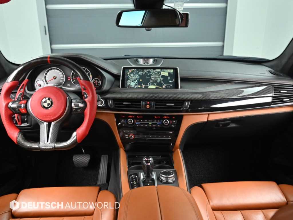 BMW X6M — photo 07