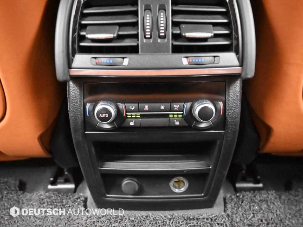 BMW X6M — photo 16