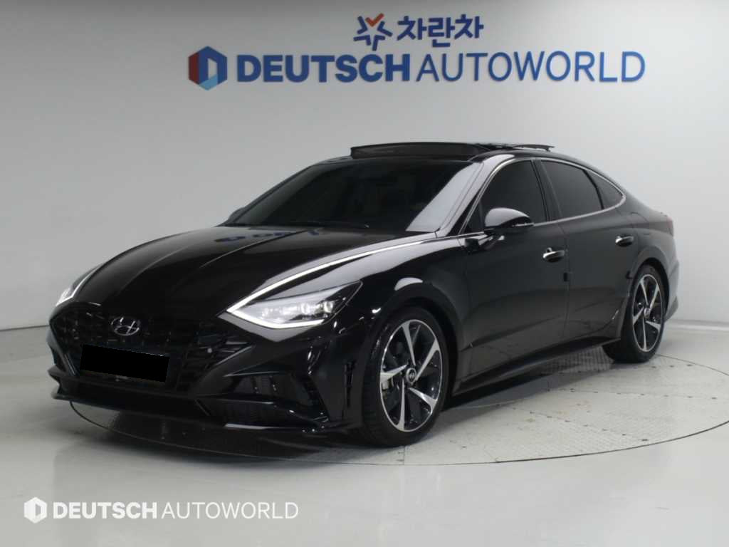 Hyundai Sonata — photo 01