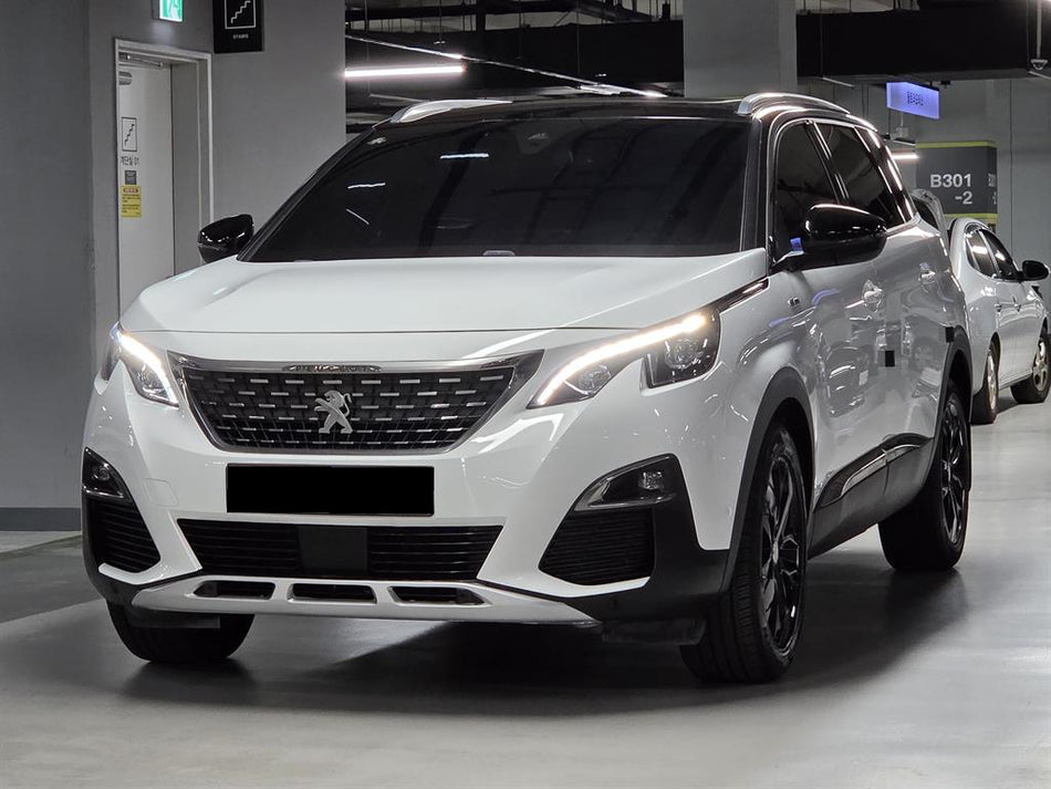 Peugeot 5008 — photo 01