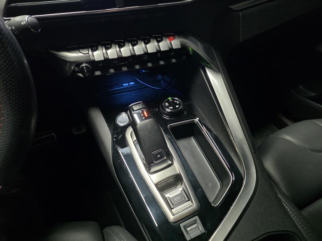 Peugeot 5008 — photo 17