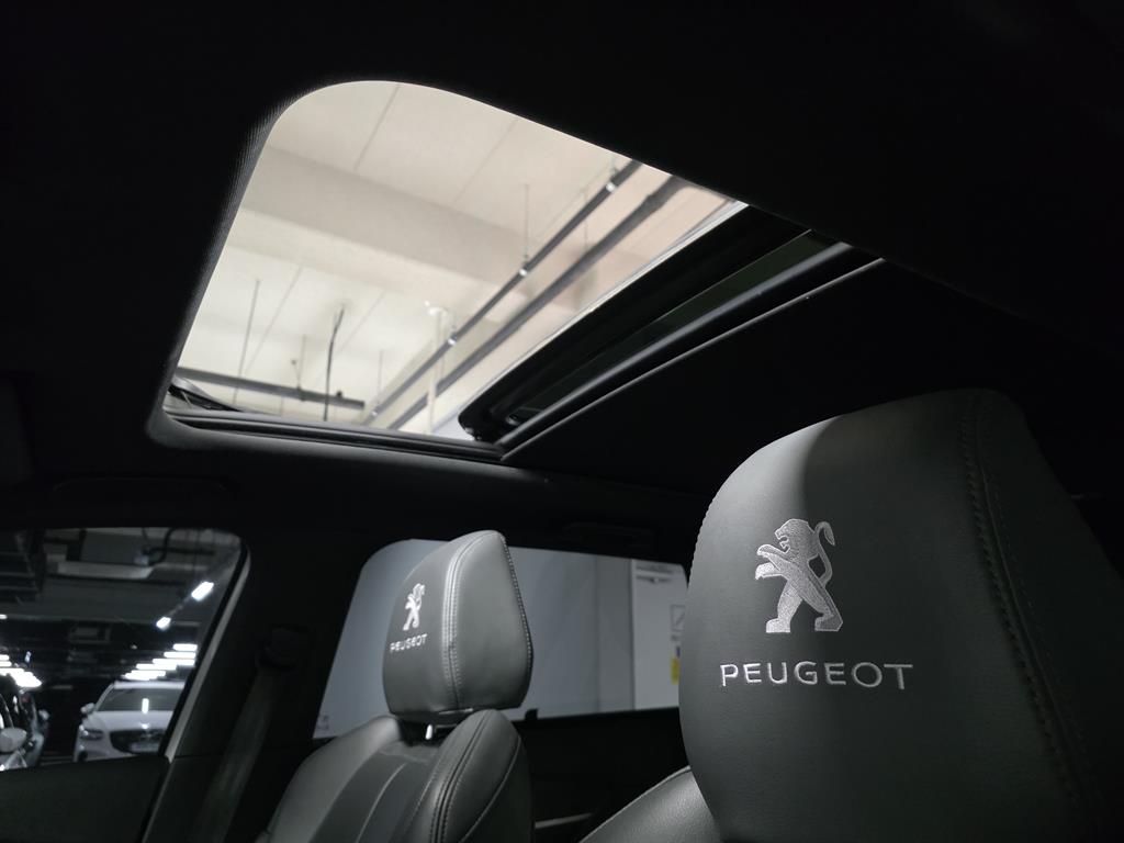 Peugeot 5008 — photo 18