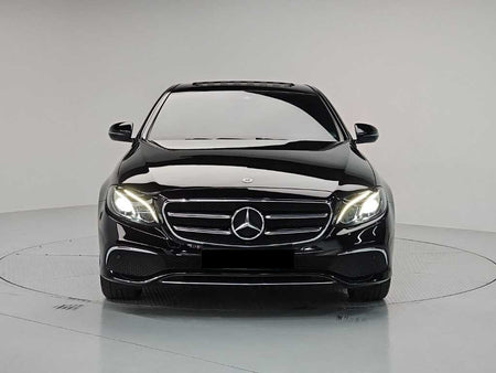Mercedes-Benz E-Class — photo 02