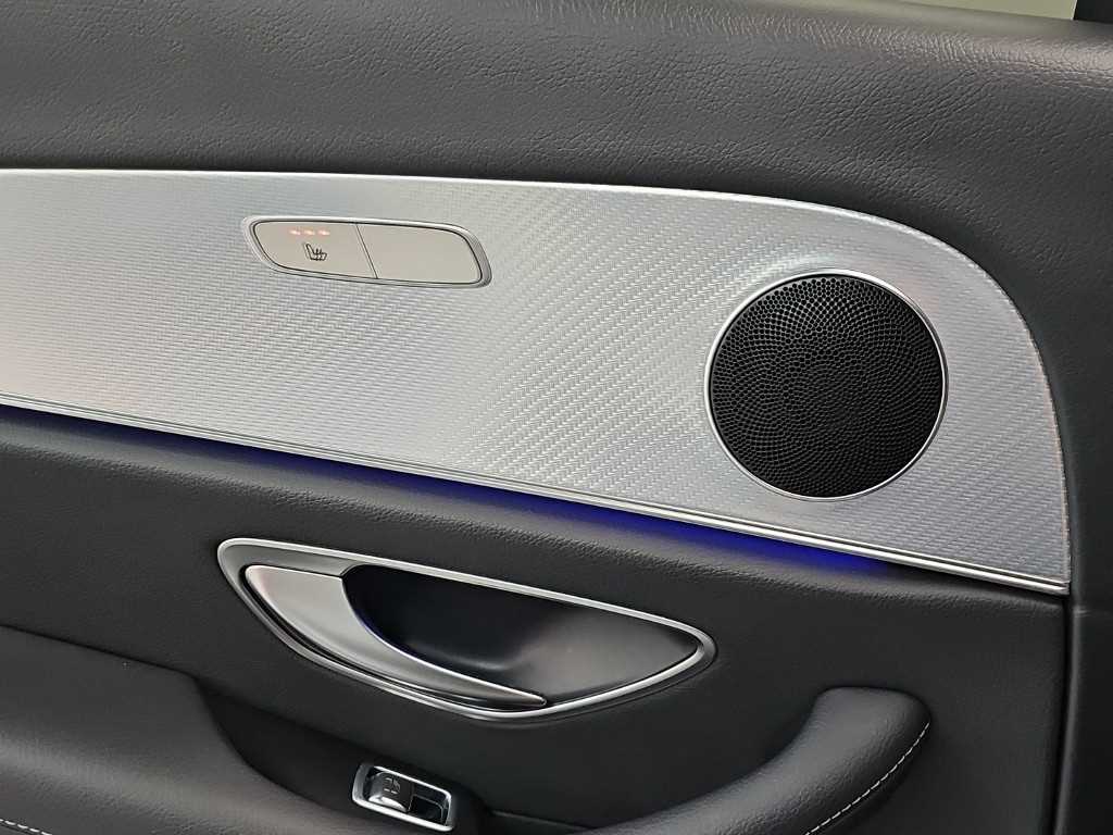 Mercedes-Benz E-Class — photo 13