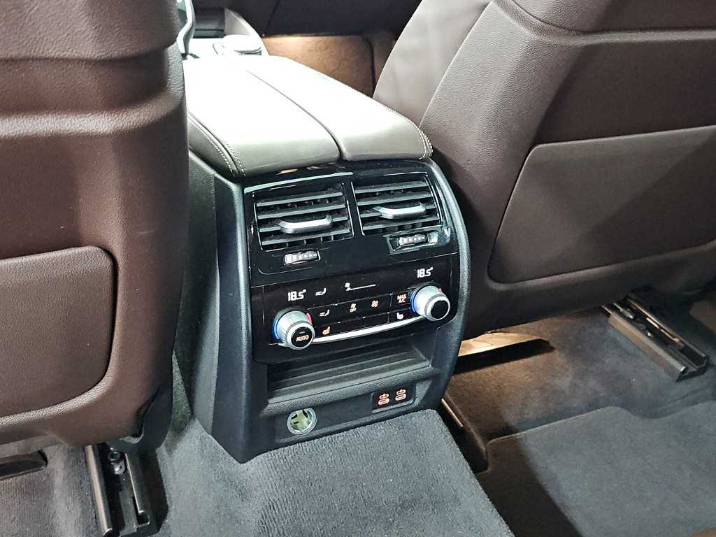 BMW Gran Turismo — photo 13