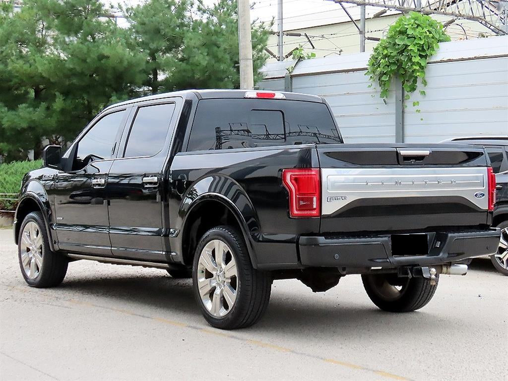 Ford F150 — photo 03