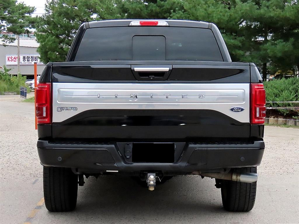 Ford F150 — photo 04