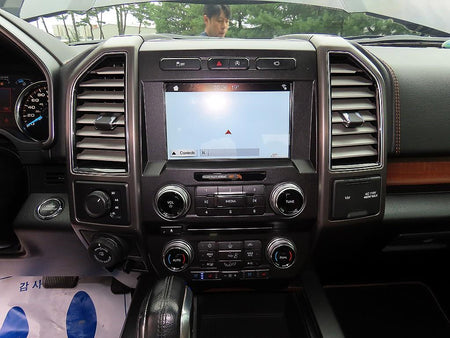 Ford F150 — photo 13