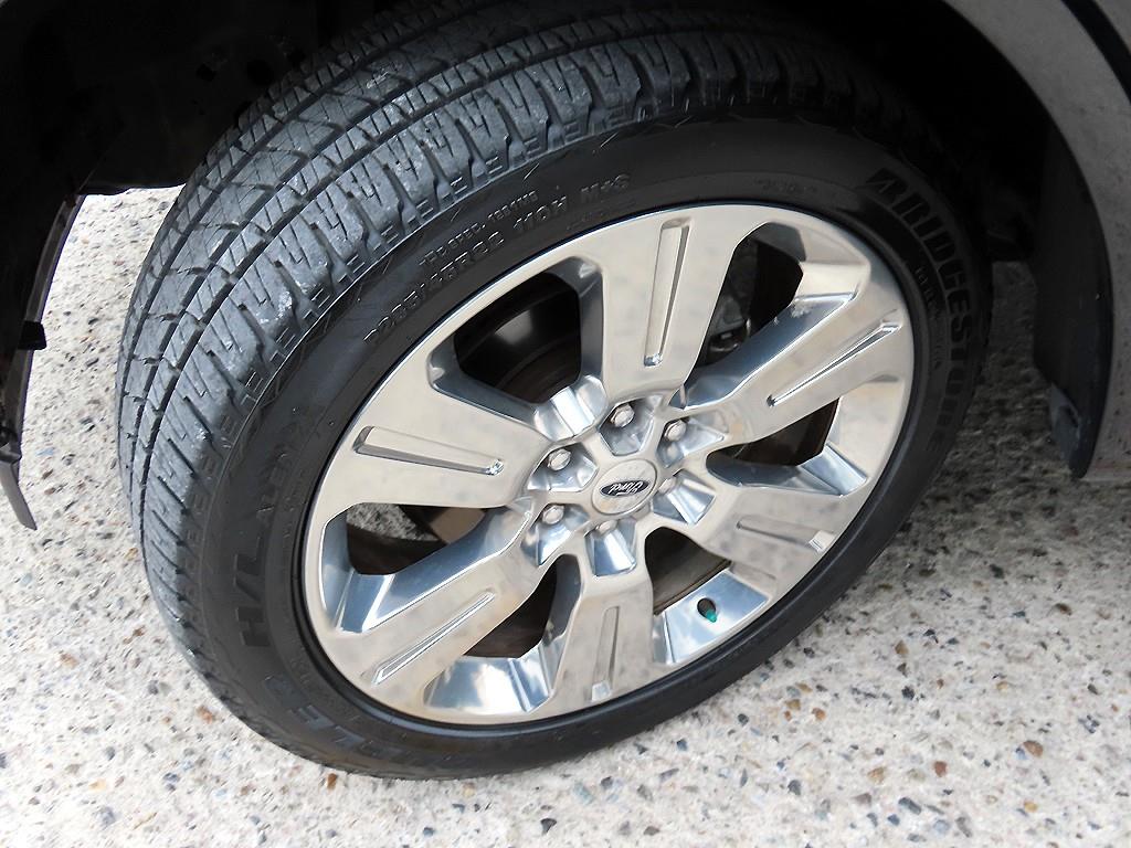 Ford F150 — photo 20