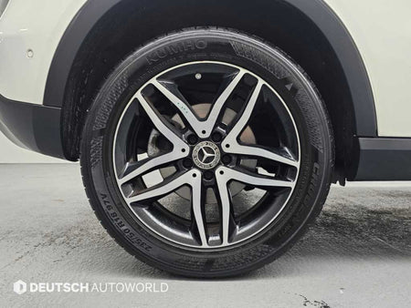 Mercedes-Benz GLA-Class — photo 05