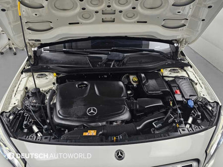 Mercedes-Benz GLA-Class — photo 06
