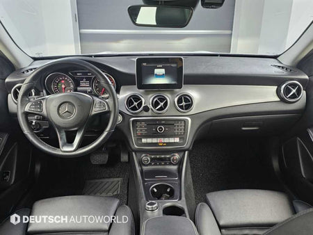 Mercedes-Benz GLA-Class — photo 07