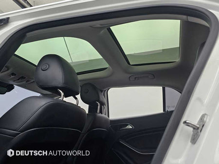Mercedes-Benz GLA-Class — photo 18