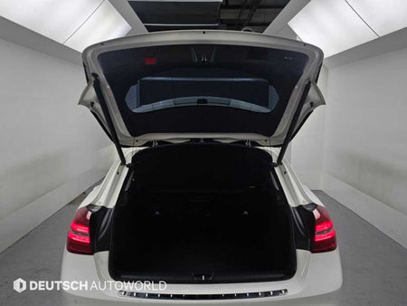 Mercedes-Benz GLA-Class — photo 19