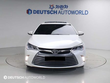 Toyota Camry — photo 03