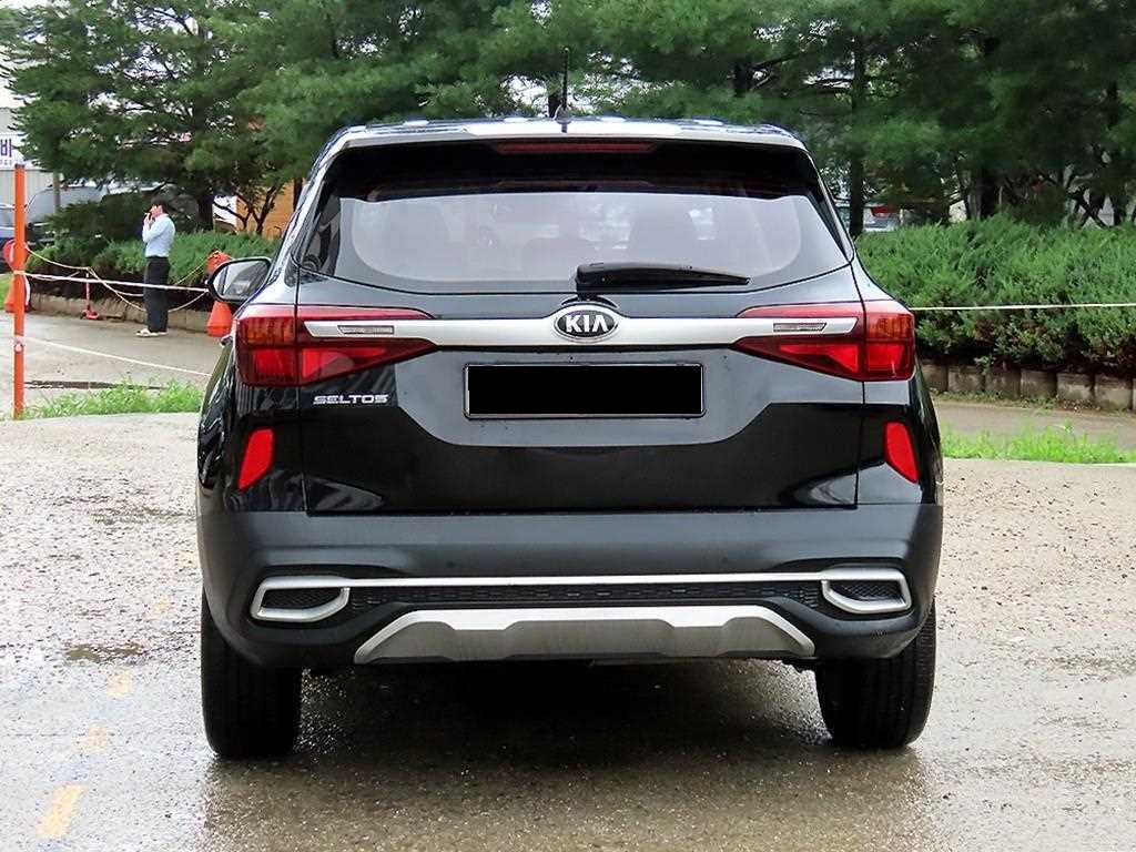 Kia Seltos — photo 04