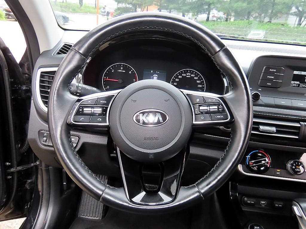 Kia Seltos — photo 07