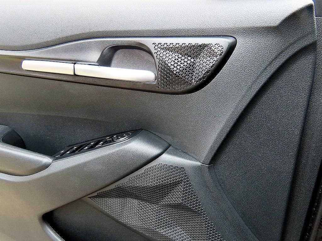 Kia Seltos — photo 10
