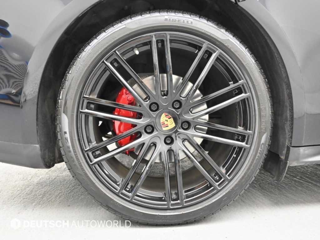 Porsche Panamera — photo 05