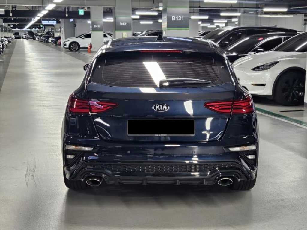 Kia K3 — photo 03