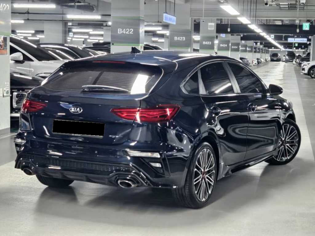 Kia K3 — photo 04