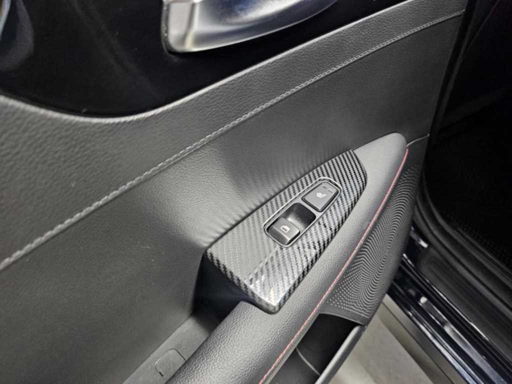 Kia K3 — photo 16