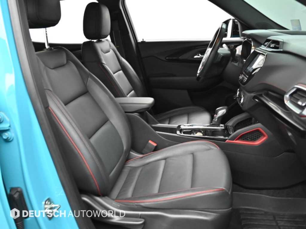 CHEVROLET Trailblazer — photo 11