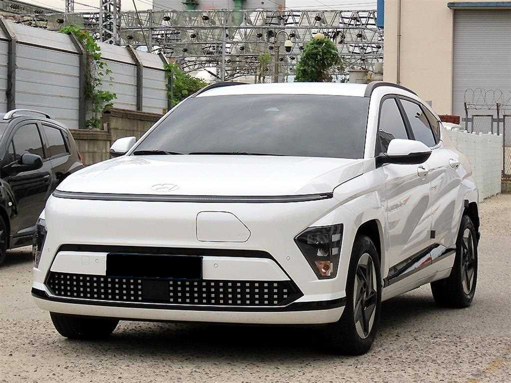 Hyundai Kona — photo 02
