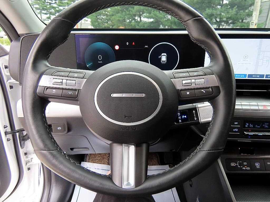 Hyundai Kona — photo 08