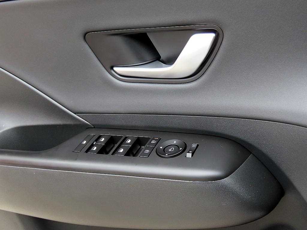 Hyundai Kona — photo 11