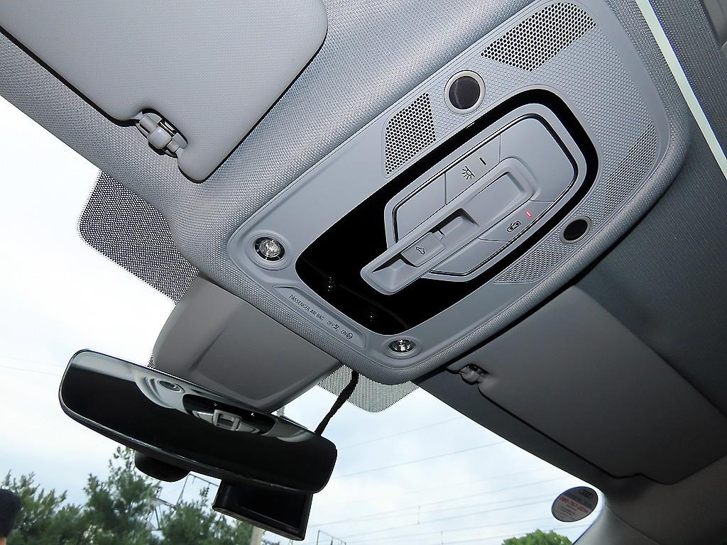 Audi A4 — photo 16
