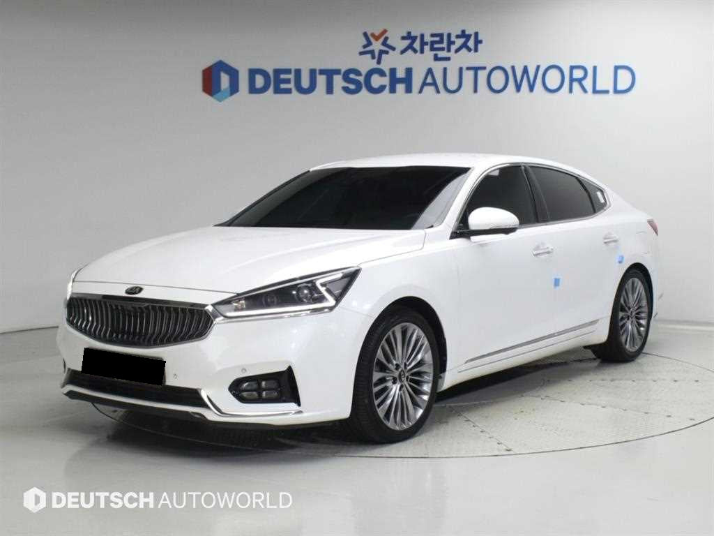 Kia K7 — photo 01