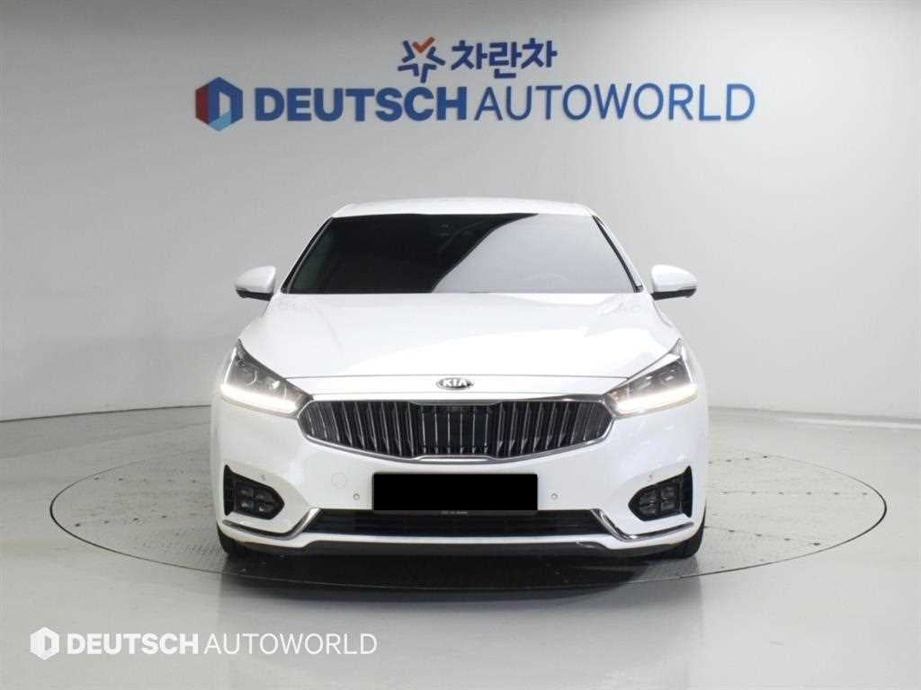 Kia K7 — photo 03