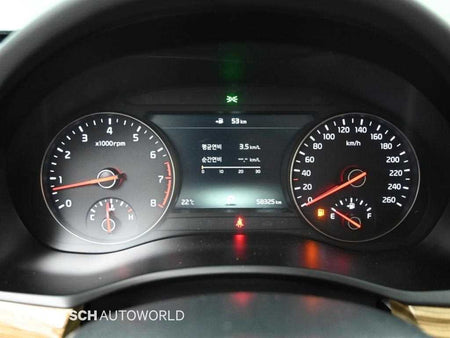 Kia K7 — photo 08