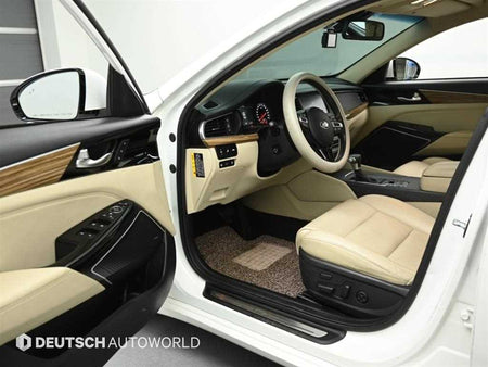 Kia K7 — photo 11