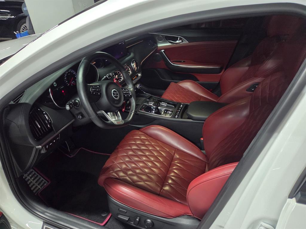 Kia Stinger — photo 05