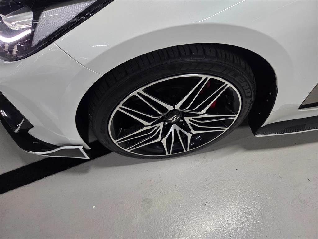 Kia Stinger — photo 19