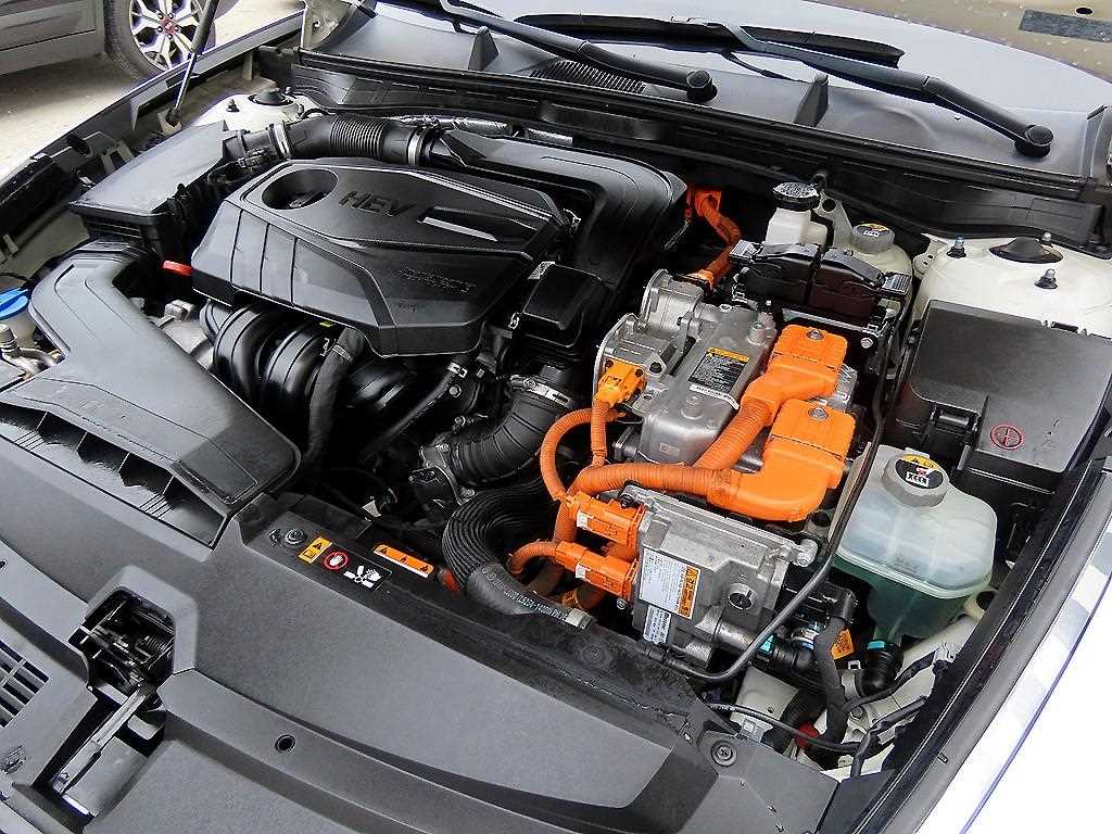 Hyundai Sonata — photo 19