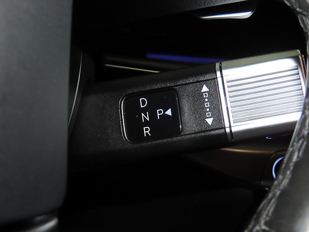 Hyundai Grandeur — photo 12