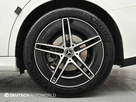 Mercedes-Benz E-Class — photo 05
