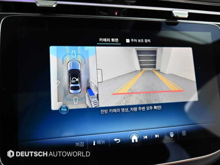 Mercedes-Benz E-Class — photo 15