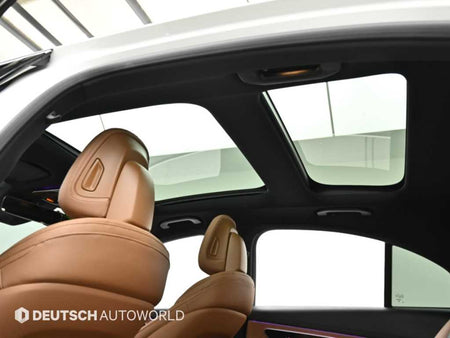 Mercedes-Benz E-Class — photo 18