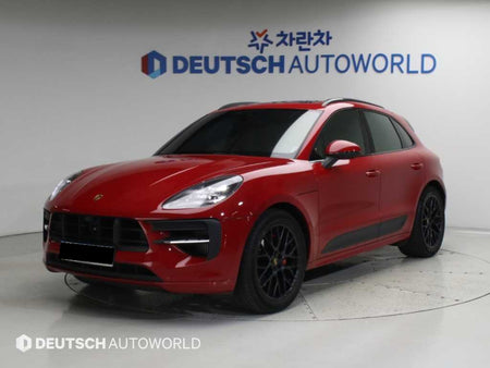 Porsche Macan — photo 01