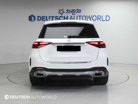 Mercedes-Benz GLE-Class — photo 04