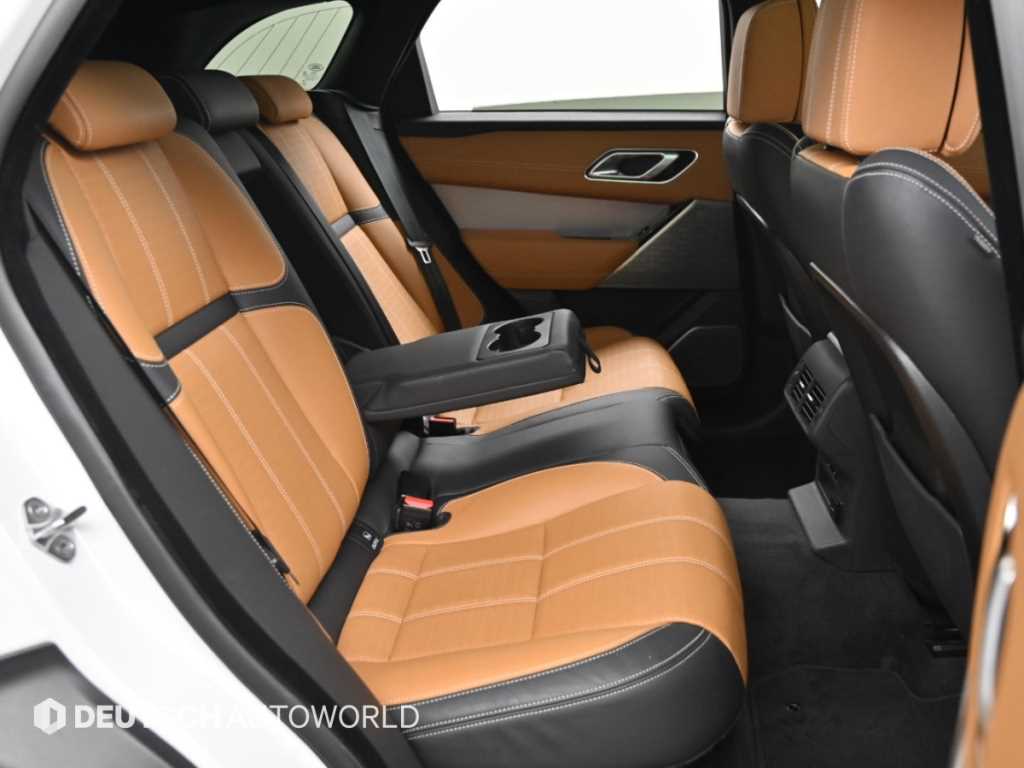 Land Rover Range Rover Velar — photo 12