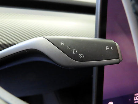 Tesla Model Y — photo 12